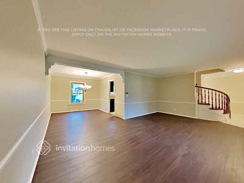 Building Photo - 415 Sussex Ct