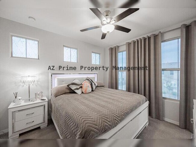 Building Photo - 11777 S 51st Dr