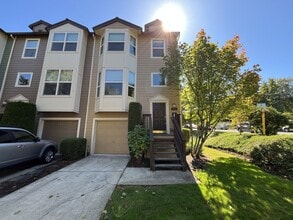 Building Photo - 13065 SW Seca Ct