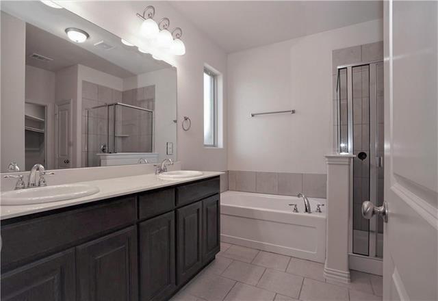 Building Photo - 357 Emerald Creek Dr