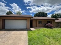 Building Photo - 1630 E Walnut Lawn St