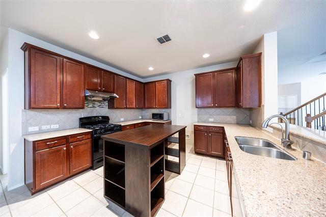 Building Photo - 5701 Quicksilver Dr