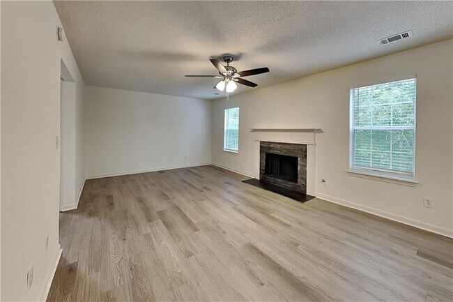 Building Photo - 3675 Buffalo Ct