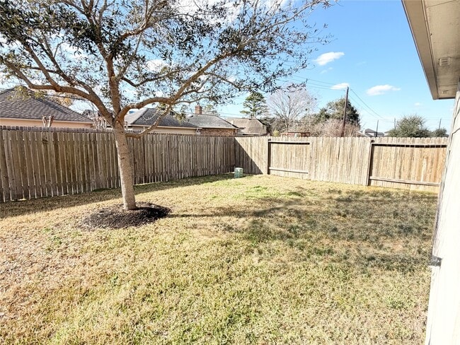 Building Photo - 2538 Bedrock Ln