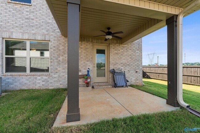 Building Photo - 27758 Whitechapel Ln