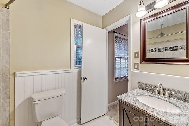 Building Photo - 218 Clearbrook Rd