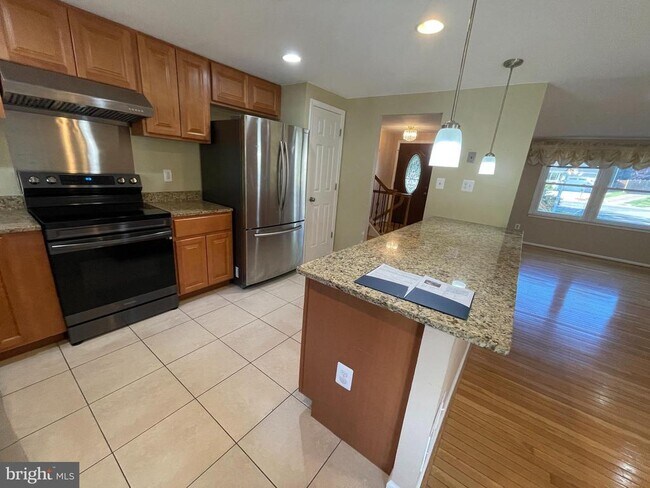 Building Photo - 5056 Kenerson Dr