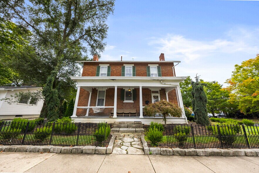 Building Photo - 161 E College Ave