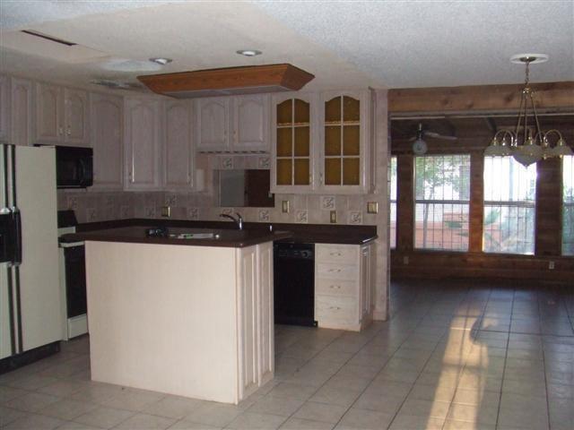 Building Photo - 9106 Shepard Dr