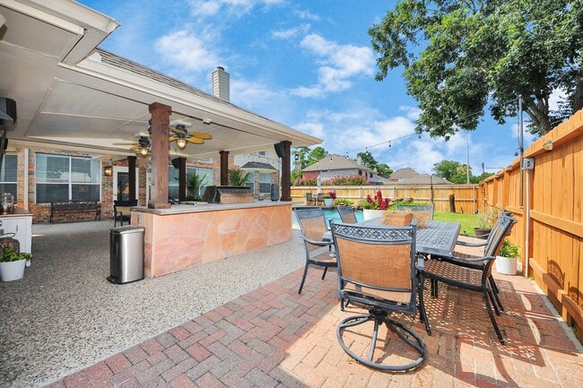 Building Photo - 9214 Meadow Branch Ct