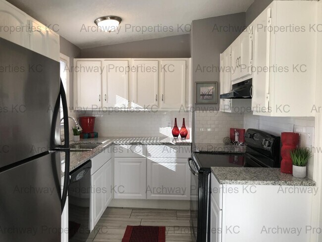 Building Photo - 13801 W 93rd St