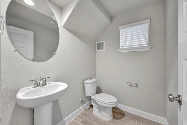 Building Photo - 3120 Moontide Ln