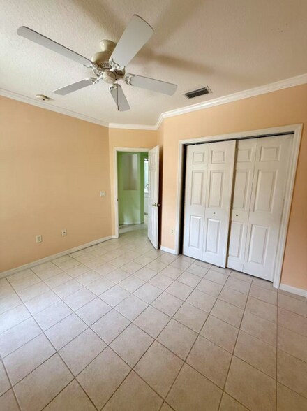 Building Photo - 5468 Ashton Manor Dr