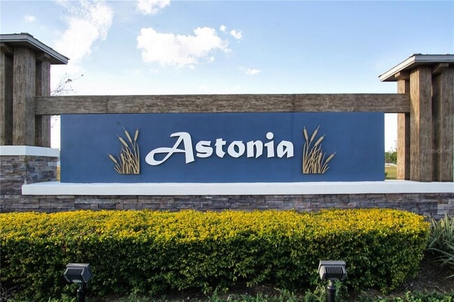 Building Photo - 1419 Eucalyptus Wy