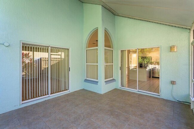 Building Photo - 1614 Sand Key Cir