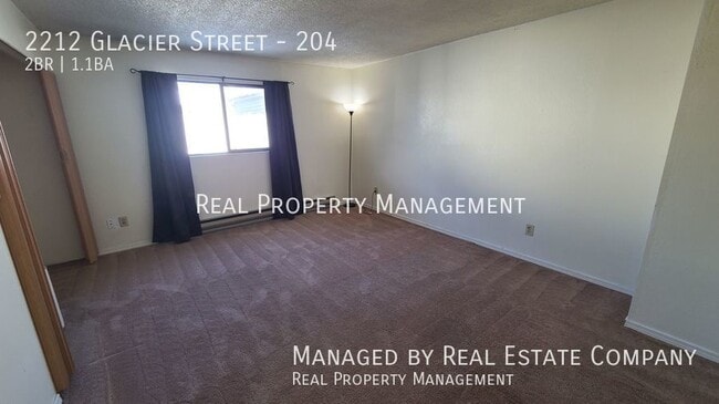 Building Photo - 2212 Glacier St