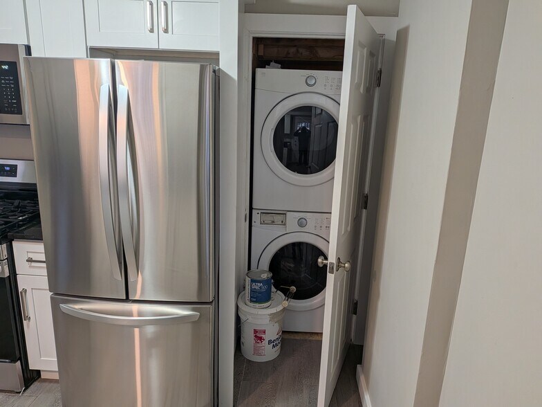 Building Photo - 92 North St