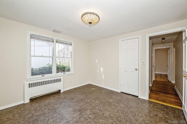 Building Photo - 40 Derby Rd