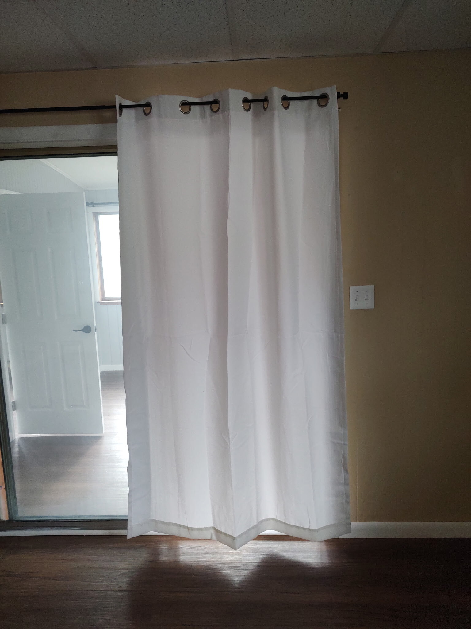 Building Photo - 1010 Eisenhower Way