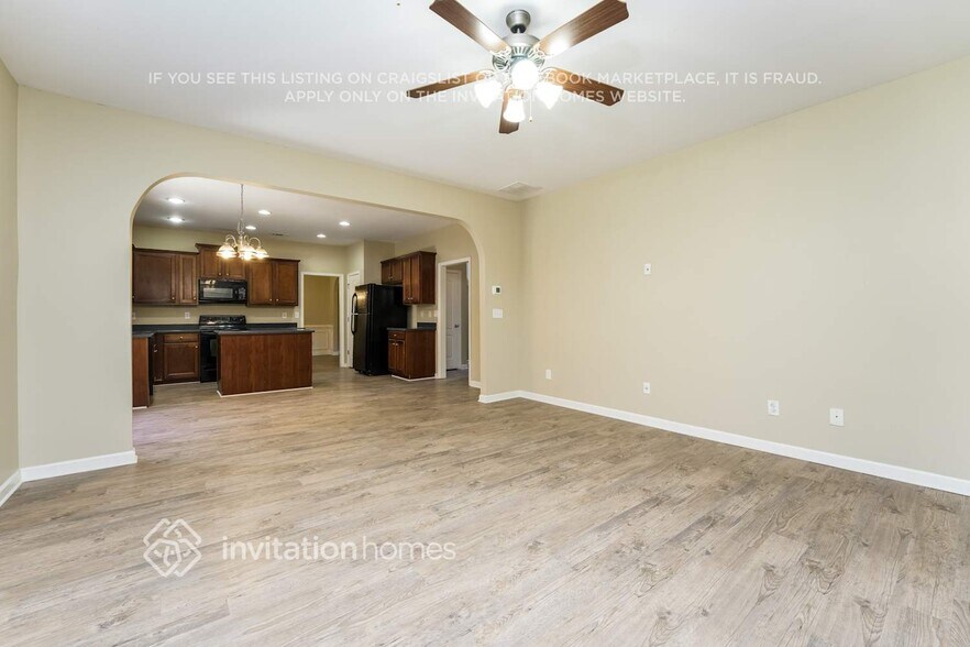 Building Photo - 971 Wisteria View Ct SE