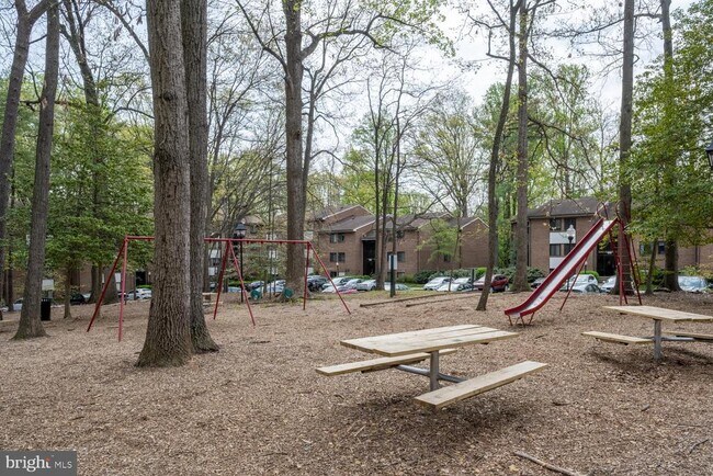 Building Photo - 1554 Northgate Square