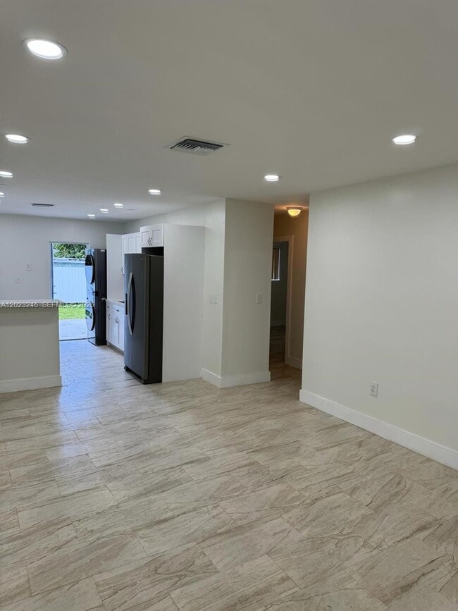 Building Photo - 1222 NW 102nd St