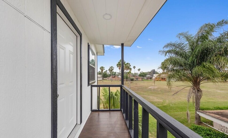 Building Photo - 313 McFadden Dr