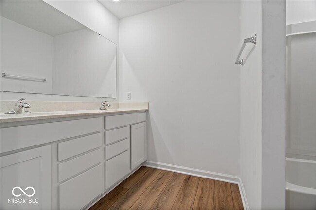 Building Photo - 8266 Juniper Ln