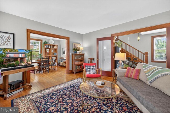 Building Photo - 420 W Cork St