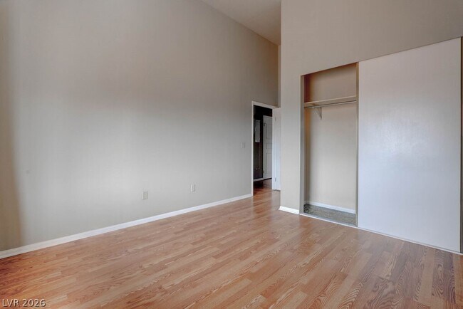 Building Photo - 4880 Dorrell Ln