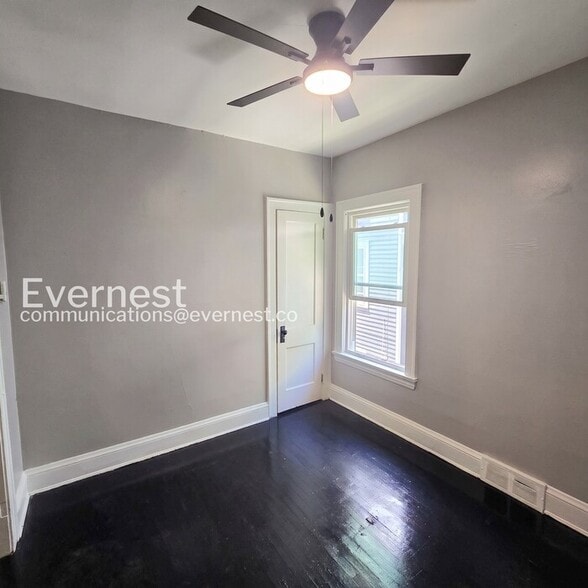 Building Photo - 3411 Beechwood Ave