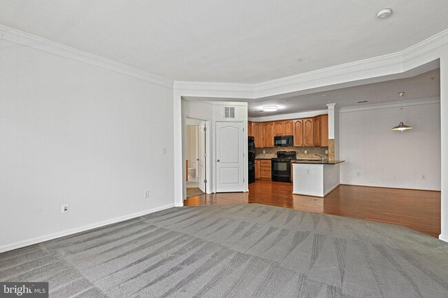 Building Photo - 24701 Byrne Meadow Square
