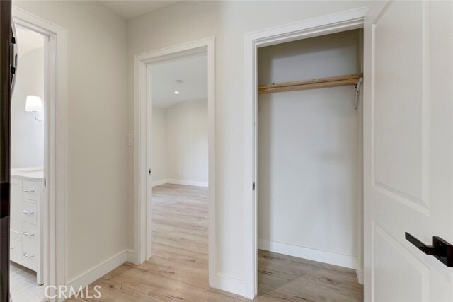 Building Photo - 1881 Verdugo Loma Dr