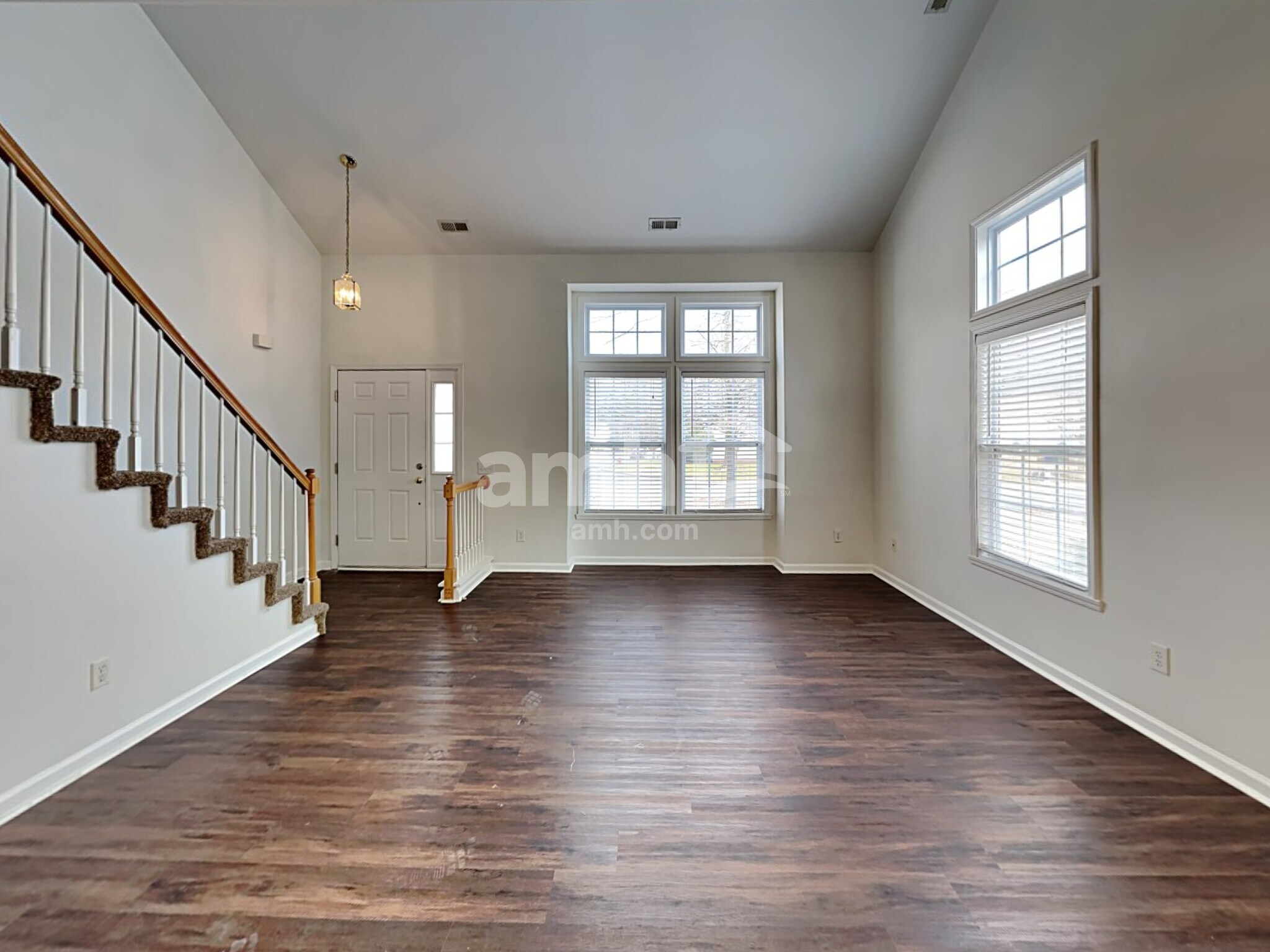 Building Photo - 1208 Mallory Ln