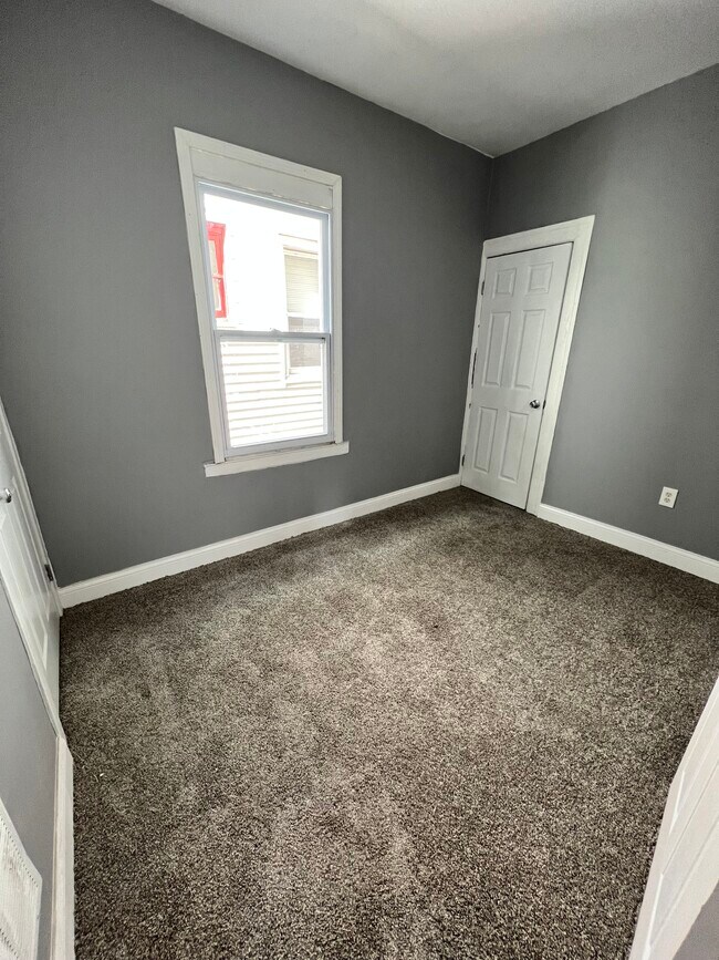 bedroom 2 - 3968 Garland St