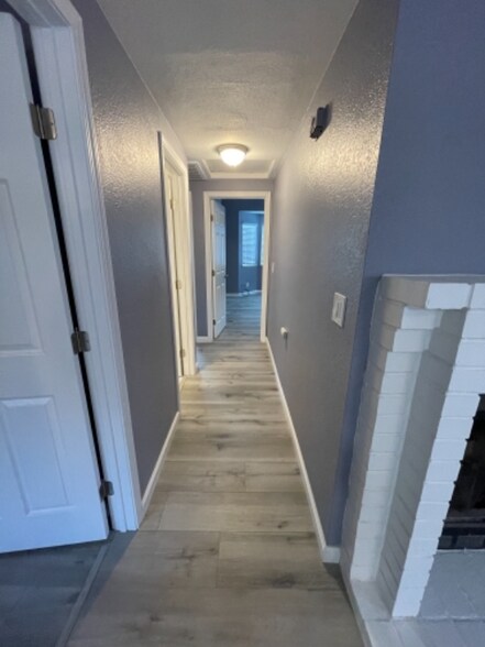 Building Photo - 1323 Hidalgo Cir