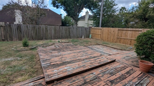 Building Photo - 18319 N Willow Bluff Rd