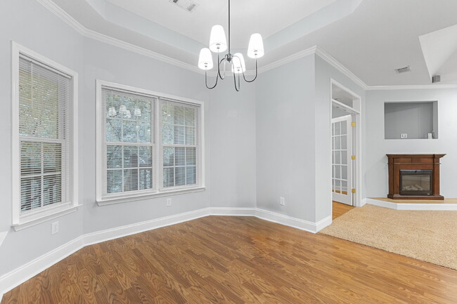 Building Photo - 406 Aspen Ct