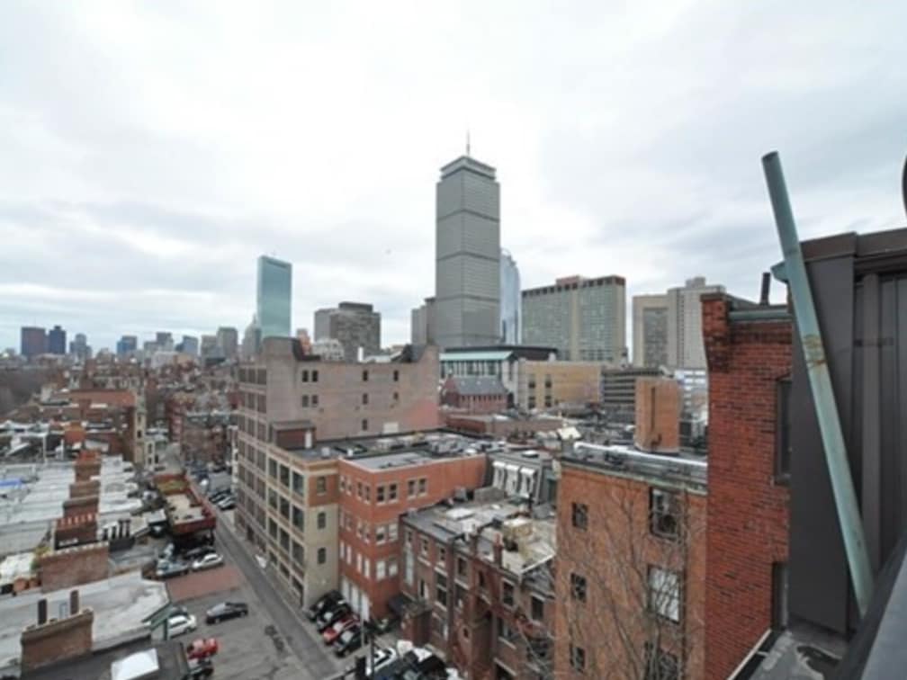 Building Photo - 362 commonwealth
