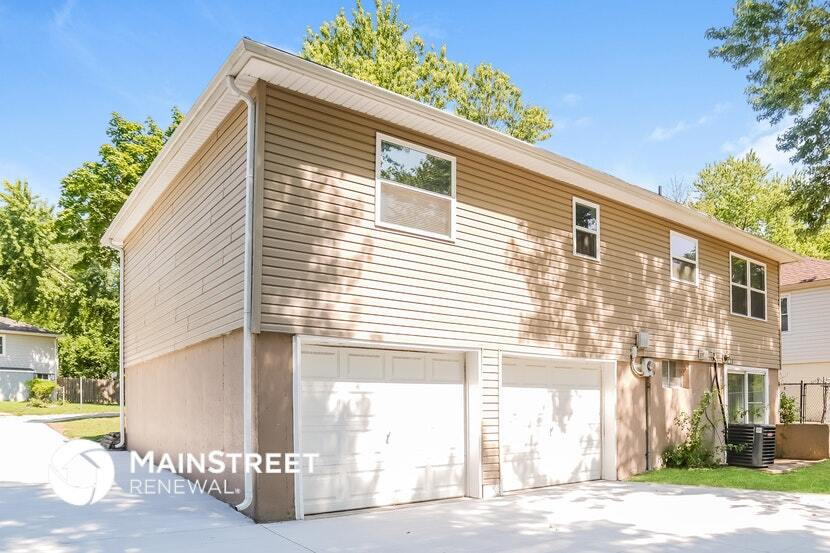 Building Photo - 19707 E Millhaven St