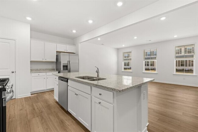 Building Photo - 101 Smithwood Dr