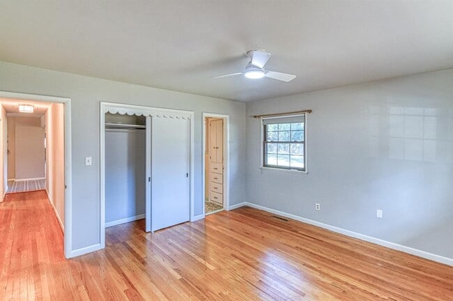 Building Photo - 1221 Cruce St