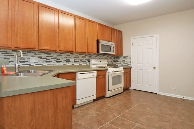 Building Photo - 599 Telluride Dr