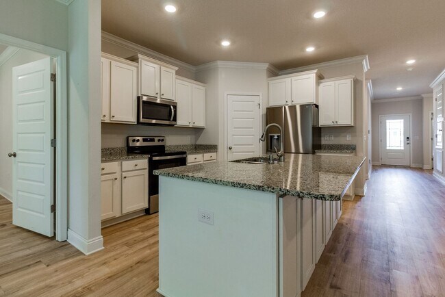 Building Photo - Turnkey 3 Bedroom Home in Firefly Community at Hammock Bay!