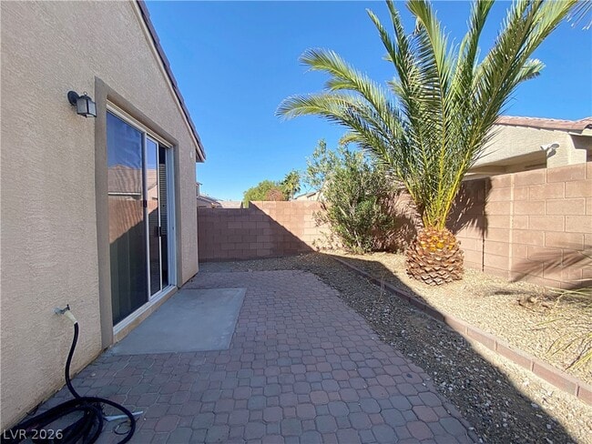 Building Photo - 3950 Kristina Lynn Ave