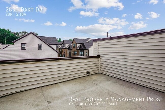 Building Photo - 2830 Dart Dr