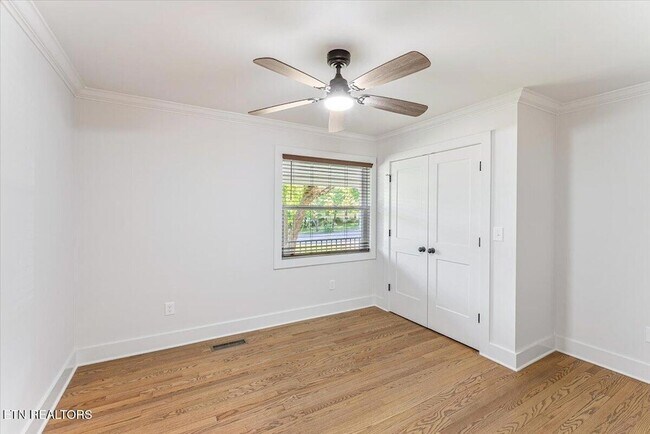 Building Photo - 221 Medford Rd