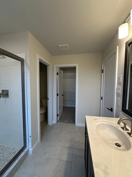 Building Photo - 182 Mahogany Ln