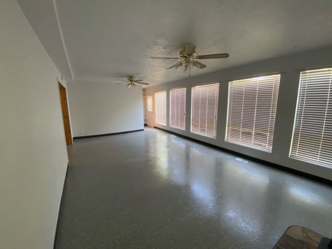 Building Photo - 389 S 360 W