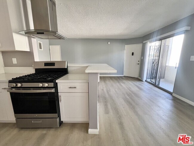 Building Photo - 1426 Orange Grove Ave